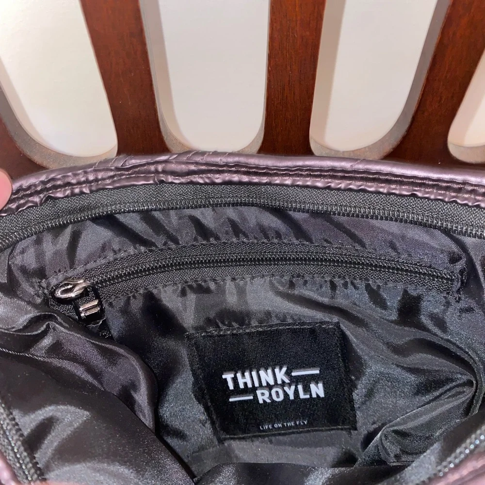 NWOT THINK ROYLAN QUILTED CROSSBODY. - Picture 5 of 12